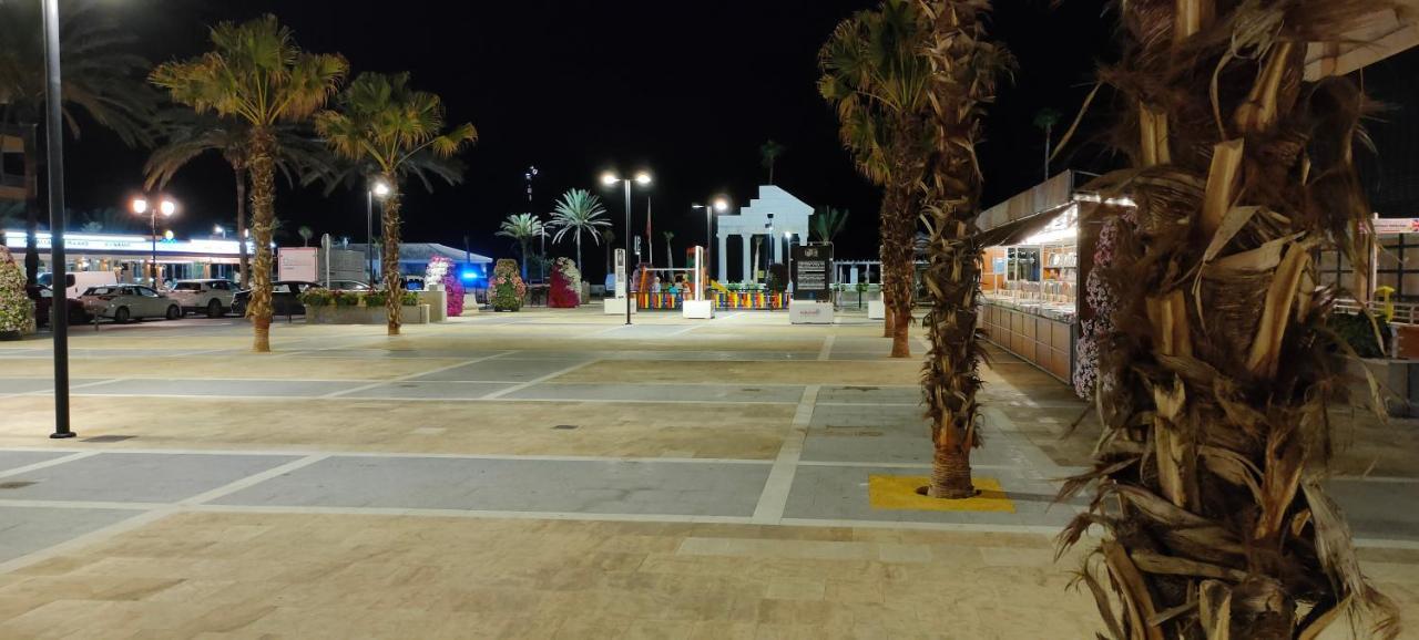 Apartamento En La Costa Del Sol , フエンヒロラ エクステリア 写真