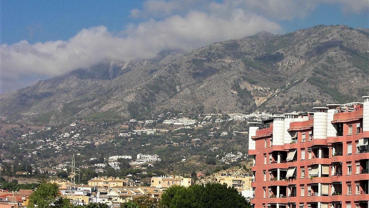 Apartamento En La Costa Del Sol , フエンヒロラ エクステリア 写真