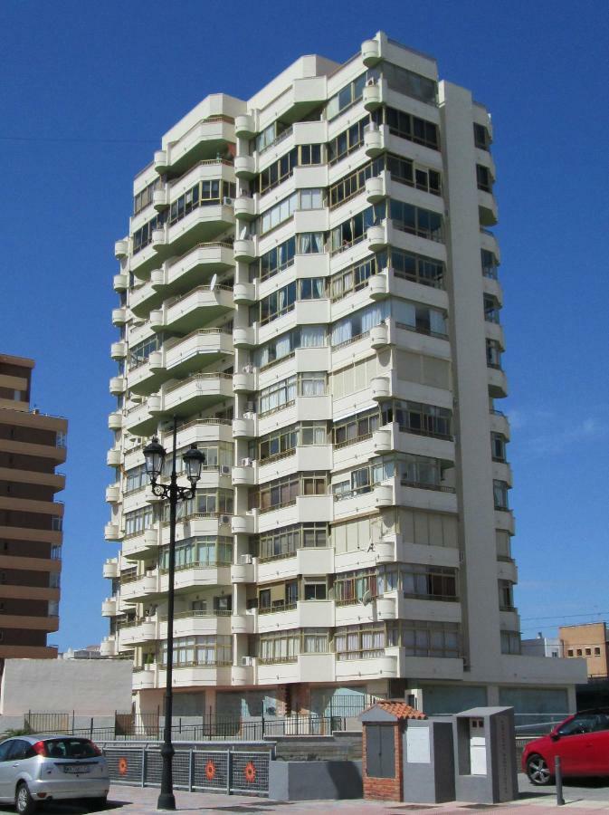 Apartamento En La Costa Del Sol , フエンヒロラ エクステリア 写真