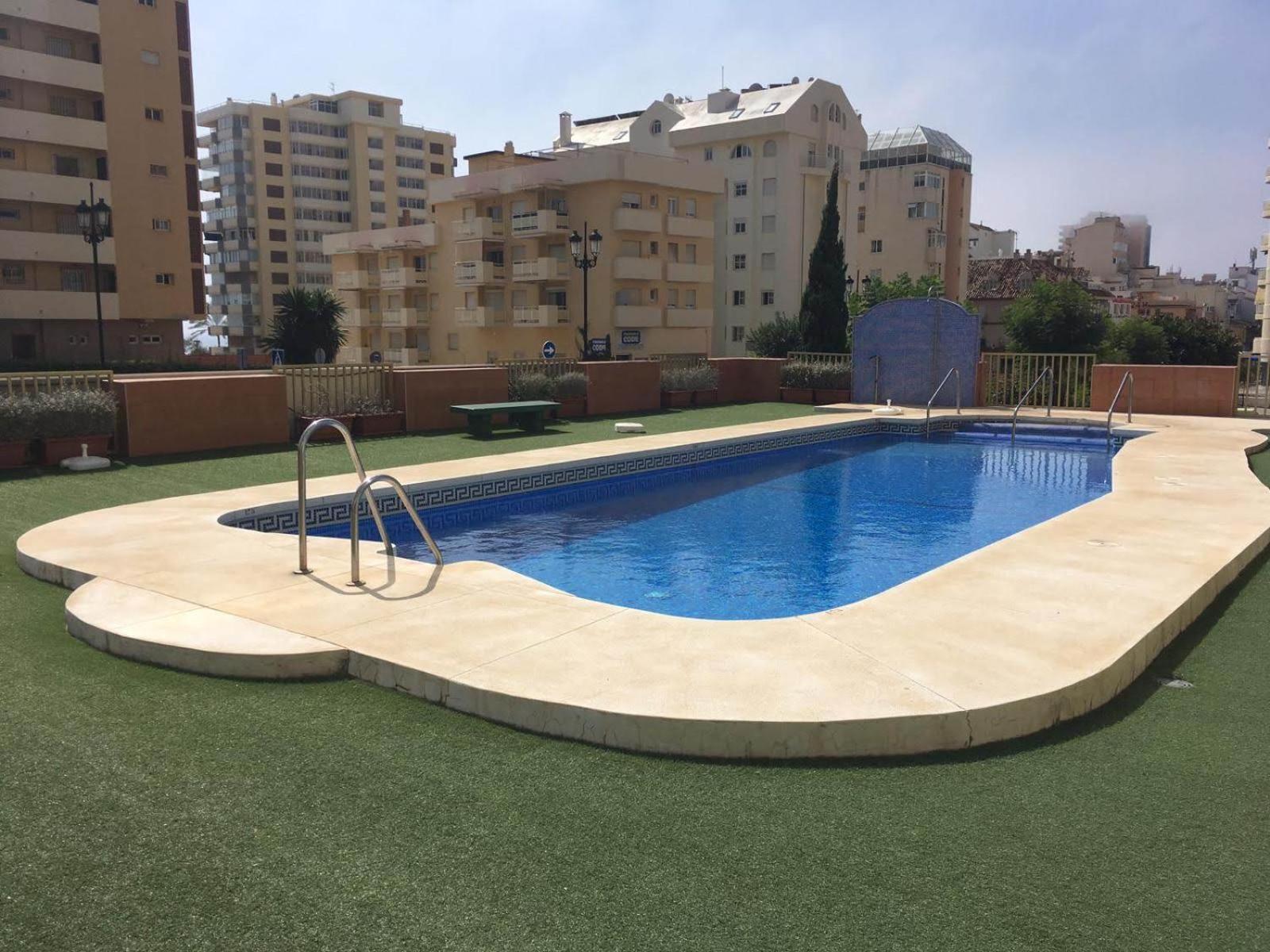 Apartamento En La Costa Del Sol , フエンヒロラ エクステリア 写真